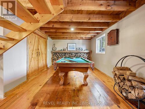8 Scott Crescent, Erin, ON - Indoor Photo Showing Other Room