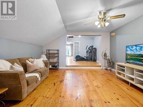 8 Scott Crescent, Erin, ON - Indoor
