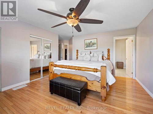 8 Scott Crescent, Erin, ON - Indoor Photo Showing Bedroom