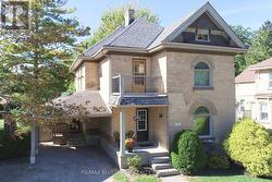 181 PARKHILL MAIN STREET North Middlesex (Parkhill), ON N0M 2K0