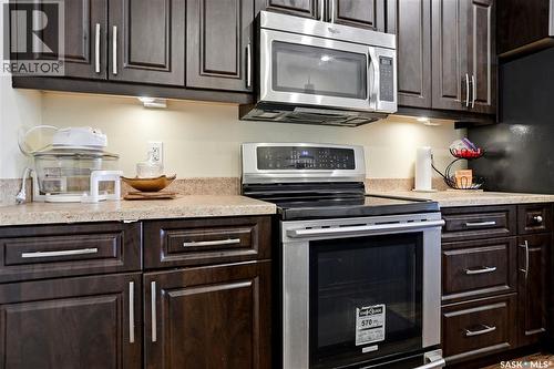 4 3960 7Th Avenue E, Regina, SK - Indoor Photo Showing Kitchen