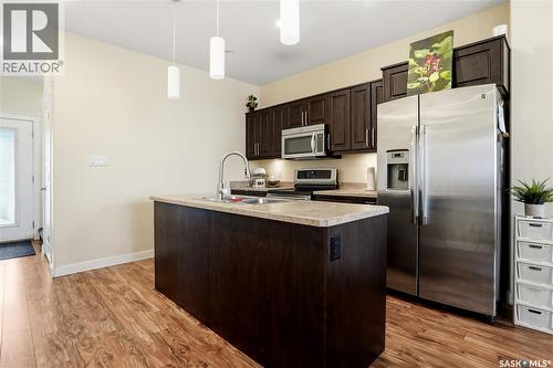 4 3960 7Th Avenue E, Regina, SK - Indoor Photo Showing Kitchen