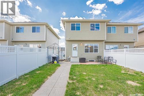 934 Stonebridge Common, Saskatoon, SK - Outdoor