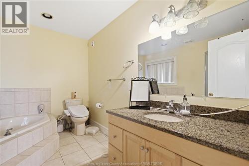 769 Massimo Crescent, Windsor, ON - Indoor Photo Showing Bathroom