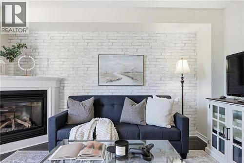 136 Marcy Crescent, Cambridge, ON - Indoor Photo Showing Living Room With Fireplace