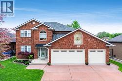 1239 Radcliff Windsor, ON N8P 1P2