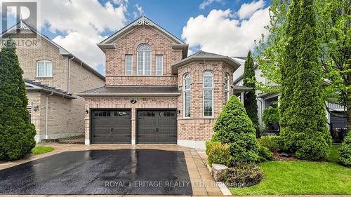 3 KINROSS AVENUE  Whitby, ON L1M 2C8