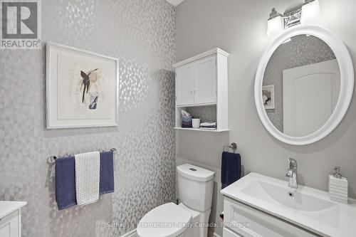 565332 Sideroad 7A, Grey Highlands, ON - Indoor Photo Showing Bathroom