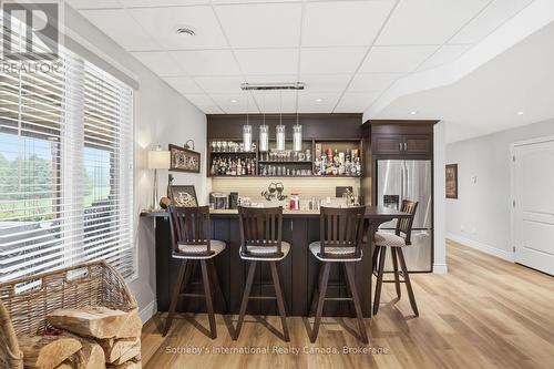 565332 Sideroad 7A, Grey Highlands, ON - Indoor Photo Showing Dining Room