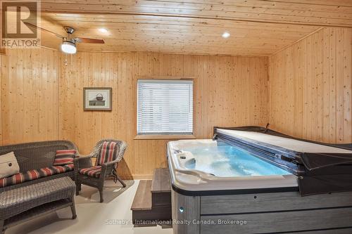 565332 Sideroad 7A, Grey Highlands, ON - Indoor Photo Showing Other Room