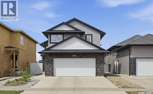 211 Baltzan BOULEVARD  Saskatoon, SK S7W 0S2