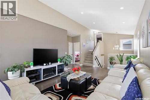 211 Baltzan Boulevard, Saskatoon, SK - Indoor Photo Showing Living Room