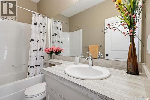 211 Baltzan Boulevard, Saskatoon, SK - Indoor Photo Showing Bathroom