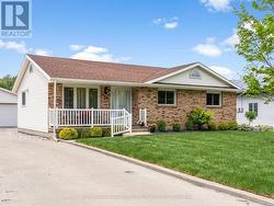 24 WILLIAM AVENUE Kingsville, ON N9Y 3T2
