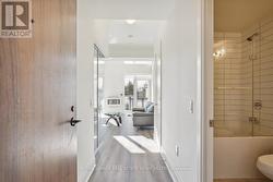 103 - 509 DUNDAS STREET W Oakville, ON L6M 4M2