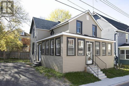 136 Biggings AVE  Sault Ste. Marie, ON P6A 3T9