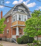 16 OSSINGTON AVENUE  Ottawa, ON K1S 3B4
