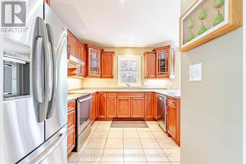 26 Augusta Crescent, St. Thomas, ON - Indoor Photo Showing Kitchen