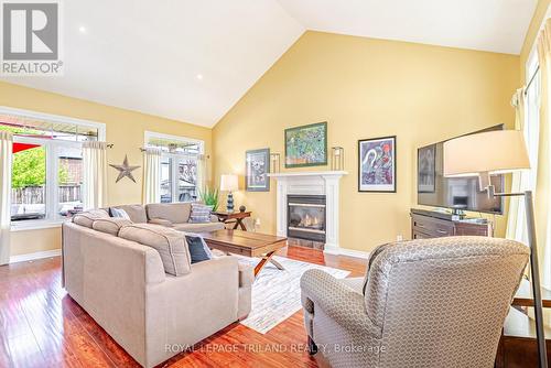 26 Augusta Crescent, St. Thomas, ON - Indoor Photo Showing Living Room With Fireplace