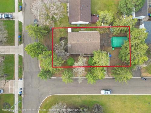 8 Macleod Drive, Brandon, MB - 