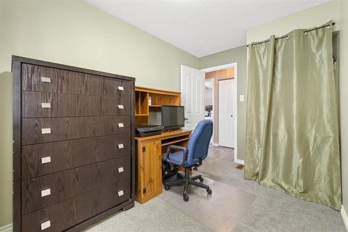 253 Stradford Street, Winnipeg, MB - Indoor