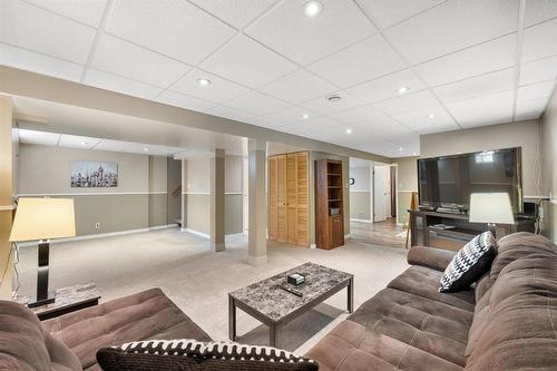 253 Stradford Street, Winnipeg, MB - Indoor