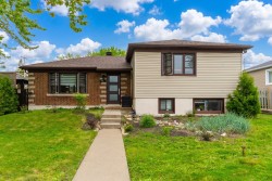 156 Rue Roseval Laval (Sainte-Rose), QC H7L 2V3