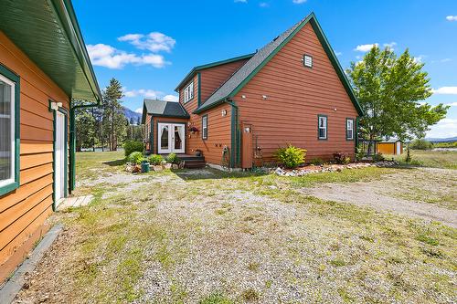 6738 Cameron Pond Road, Wasa, BC - Outdoor With Exterior