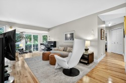 Salon - 
