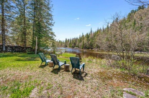 Bord de l'eau - 1660 Rue Campeau, Val-David, QC - Outdoor
