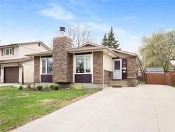 71 Killington BAY  Winnipeg, MB R2G 2Y4