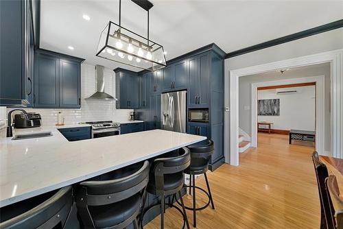200 Ash St, Winnipeg, MB 