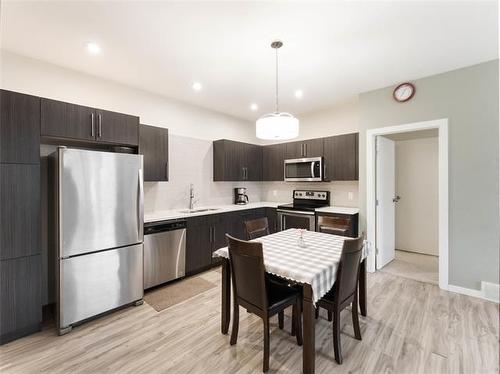 721-1355 Lee Blvd, Winnipeg, MB 