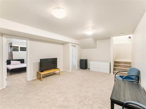 721-1355 Lee Blvd, Winnipeg, MB 