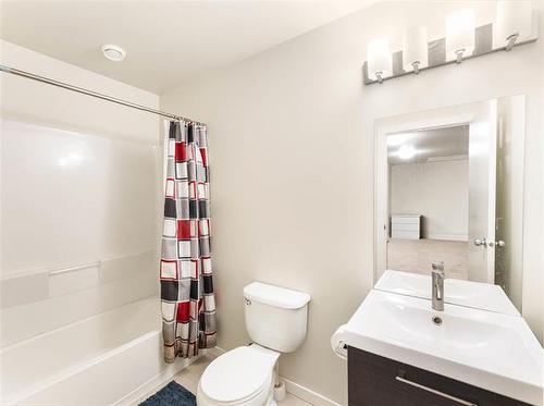 721-1355 Lee Blvd, Winnipeg, MB 
