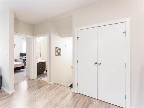 721-1355 Lee Blvd, Winnipeg, MB 