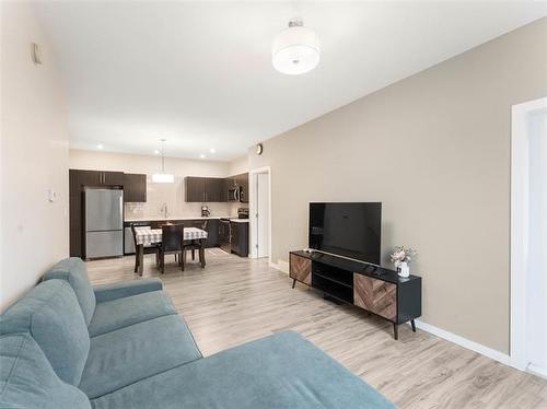721-1355 Lee Blvd, Winnipeg, MB 