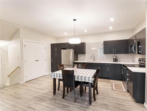 721-1355 Lee Blvd, Winnipeg, MB 