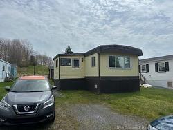 23 TULIP ST Saint John, NB E2M 5M3