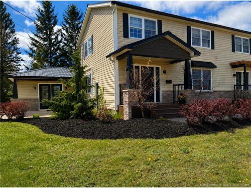 319 Raymond Ave, Bathurst, NB 