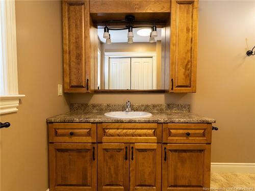 927 Mapleton Rd, Moncton, NB 