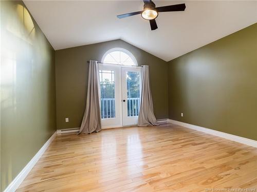 927 Mapleton Rd, Moncton, NB 