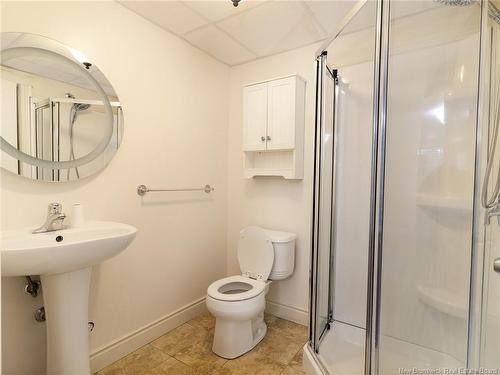 927 Mapleton Rd, Moncton, NB 