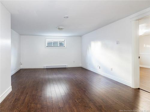927 Mapleton Rd, Moncton, NB 