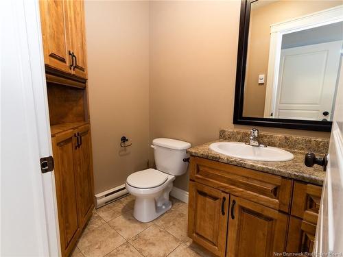 927 Mapleton Rd, Moncton, NB 