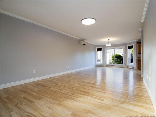 927 Mapleton Rd, Moncton, NB 