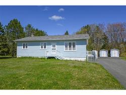 22 Jeanne D'Arc ST  Rivière-À-La-Truite, NB E1X 2N4