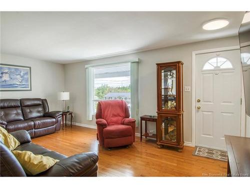 16 Armstrong Cres, St George, NB 