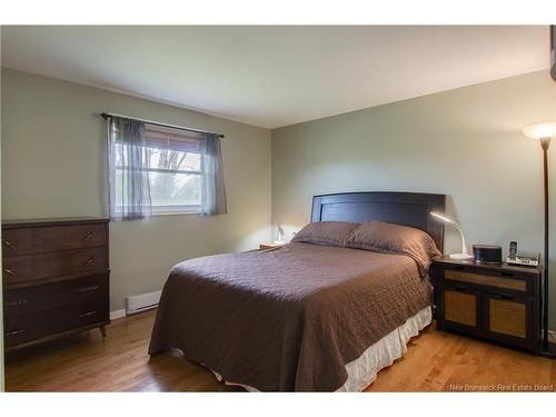 16 Armstrong Cres, St George, NB 