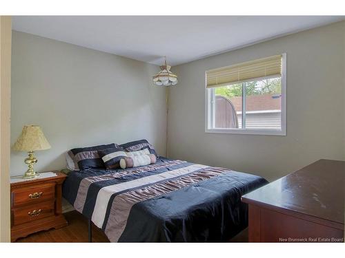 16 Armstrong Cres, St George, NB 